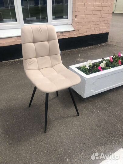 Стул бежевый мягкий Интерьерный Фред