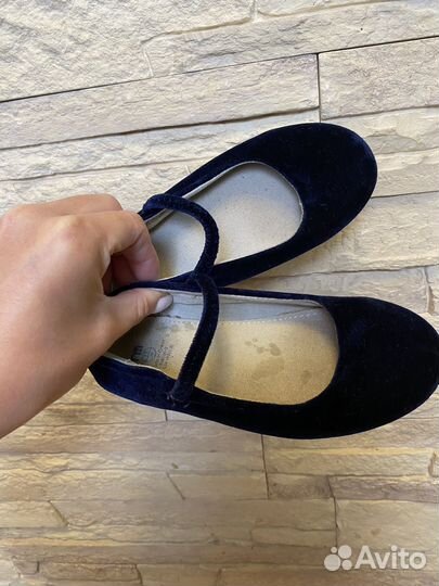 Туфельки для девочки 29 размера