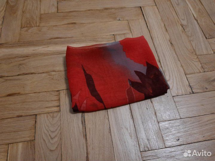 Палантин Magnolia 146х108 см