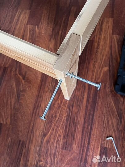 Кровать IKEA neiden
