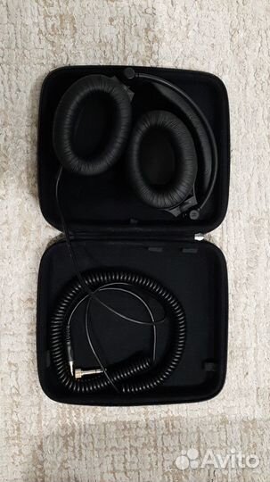 Наушники Sennheiser HD 380 PRO