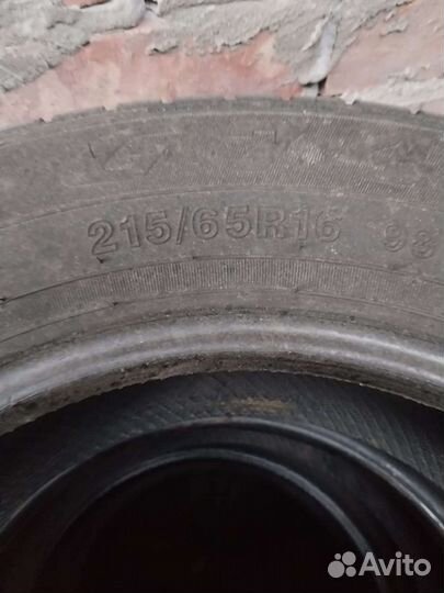 Aeolus ADC52 215/65 R16