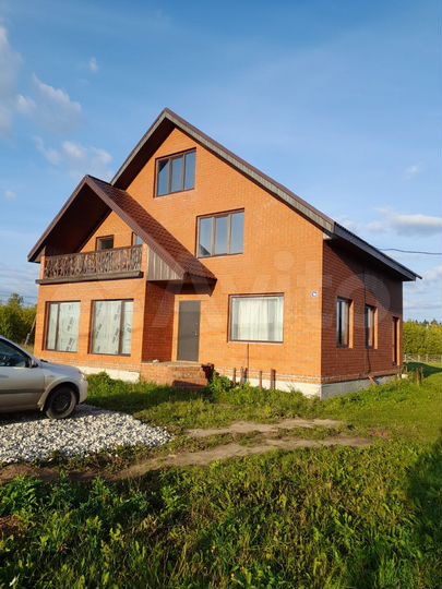 Дом 172 м² на участке 13 сот.