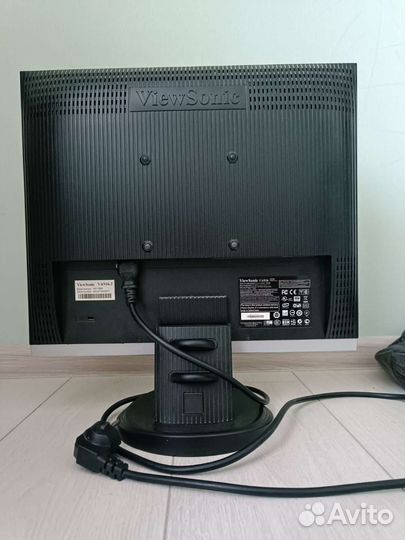 Монитор Viewsonic