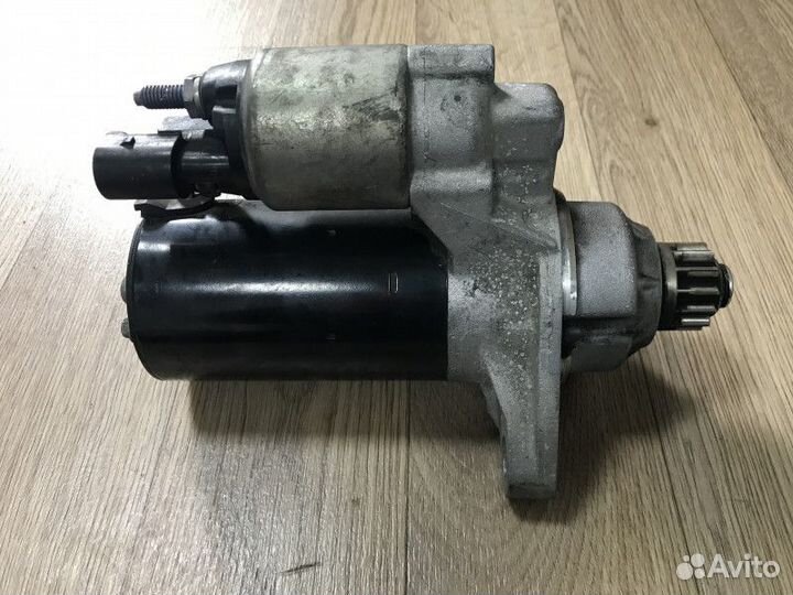 Стартер Фольксваген Пассат Б7