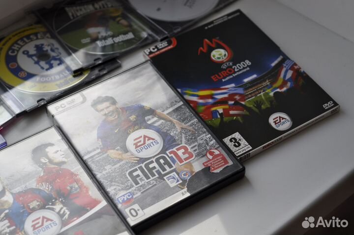 Компьютерная игра футбол FIFA DVD-диски