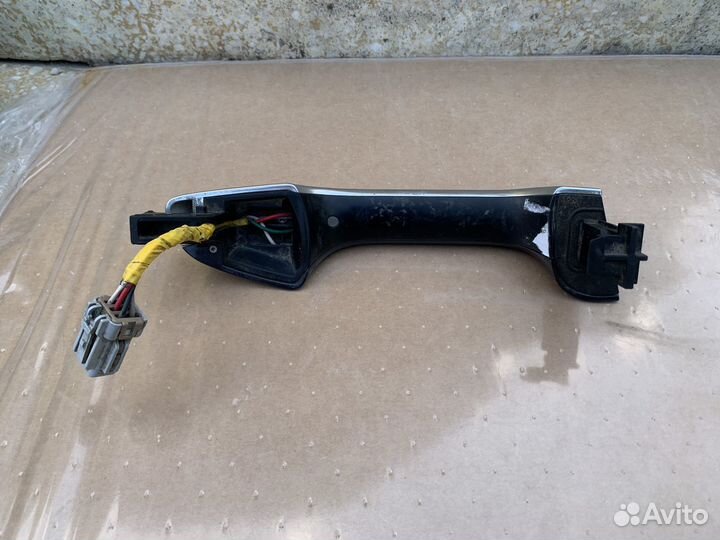 Ручка двери kia k5 водительская левая