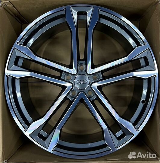 Диски на Audi Ауди Q8 R22