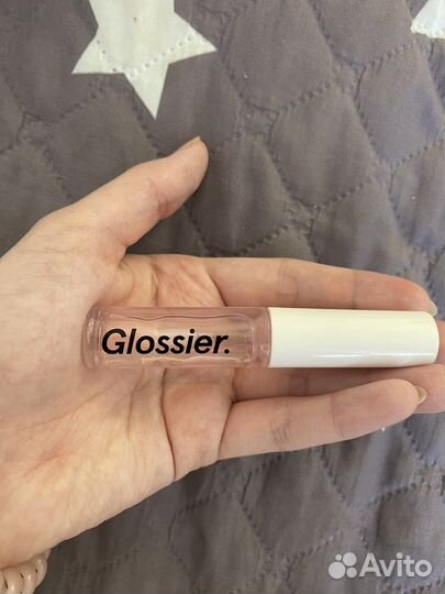 Блеск для губ glossier
