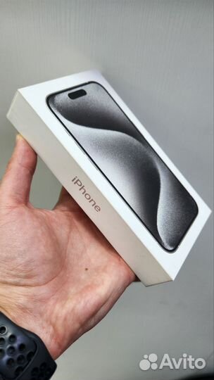 iPhone 15 Pro, 256 ГБ