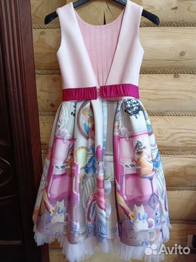 Платье праздничное для девочки рост 134 - 140 см
