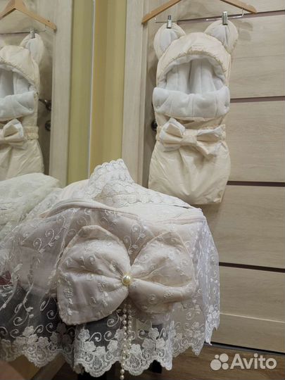 Корзина на выписку + конверт на молнии