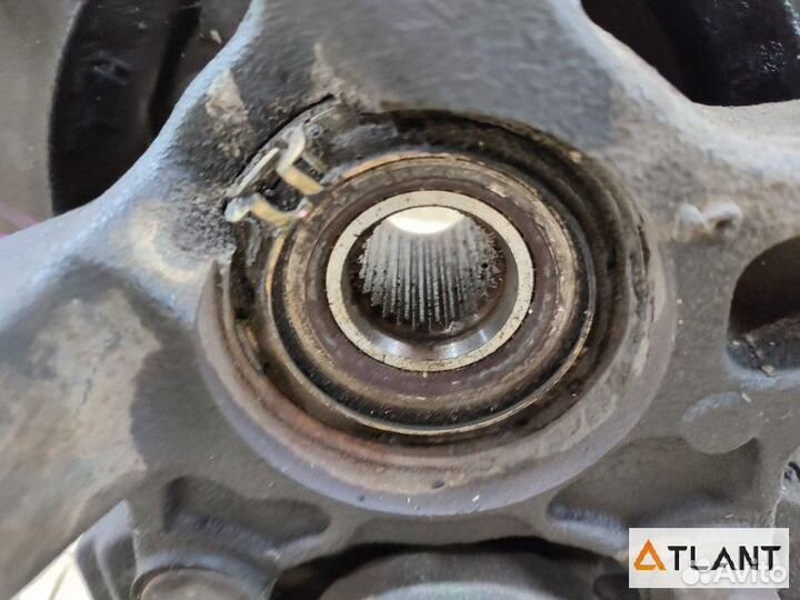 Ступица передняя правая nissan march