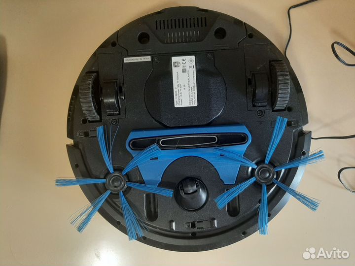 Робот пылесос philips