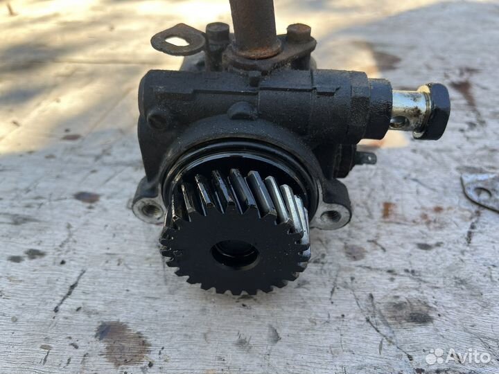 Насос гур Mitsubishi Pajero 4