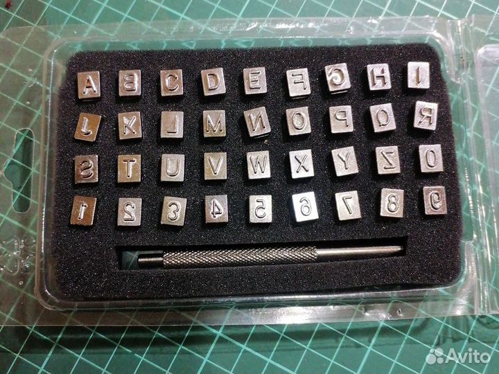 Штампы для тиснения кожи алфавит