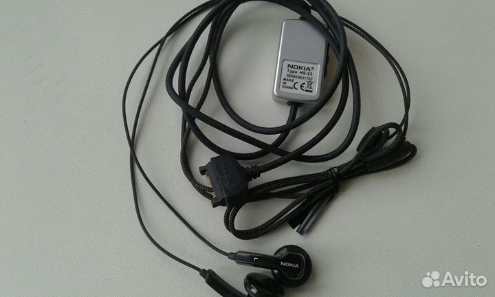 Наушники Nokia