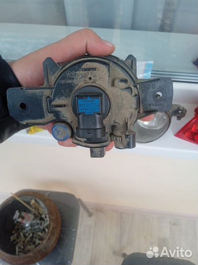 Продаю запчасти на Инфинити