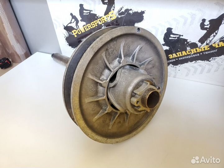 Ведомый вариатор с валом снегоход BRP Ski-Doo Lynx