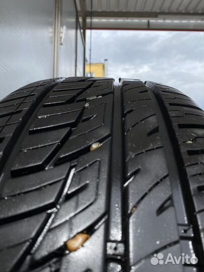 Delinte Desert Storm SUV D8 235/55 R19