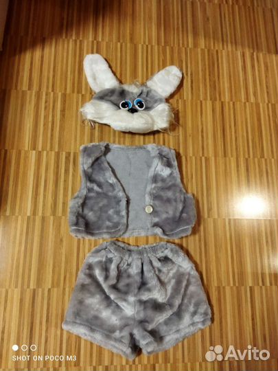 Новогодний костюм для мальчика зайчика