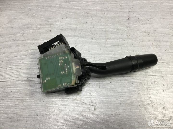 Переключатель дворников Toyota Avensis 2 2005