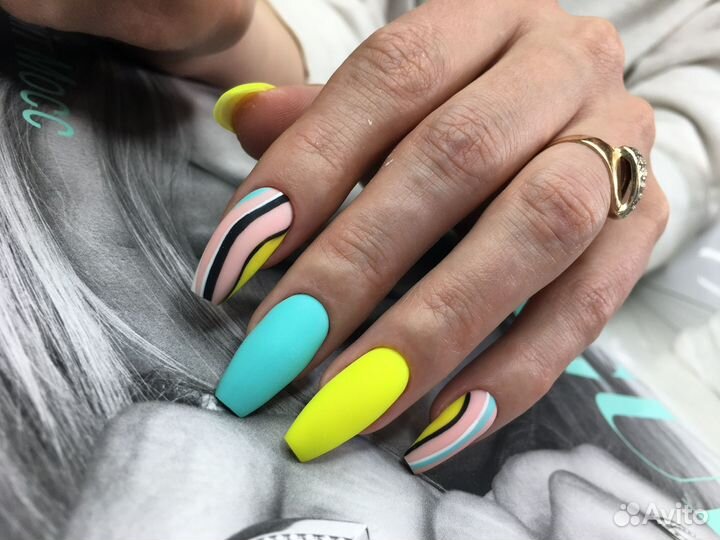 Мастер маникюра