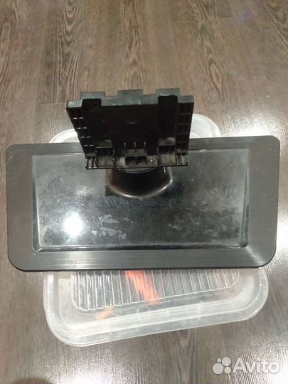 Подставка для телевизора