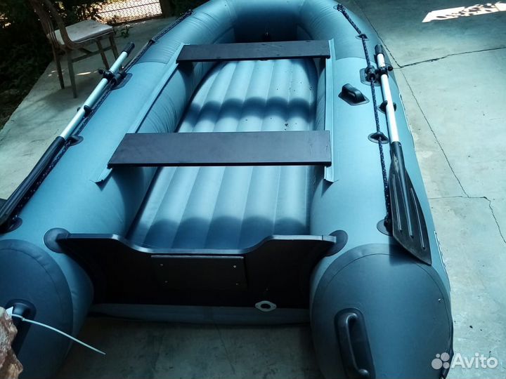 Лодка Boatsman
