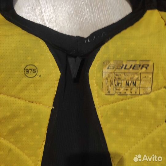 Нагрудник хоккейный bauer supreme