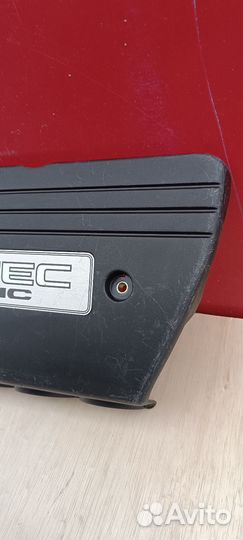 Накладка декоративная (на двс) Honda CR-V III 2007