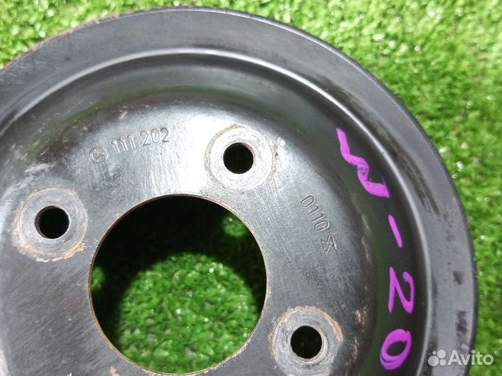 Шкив помпы Mercedes W208 CLK 200