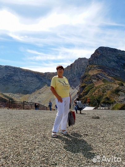 Упаковщицей, стикеровщицей, фасовщицей