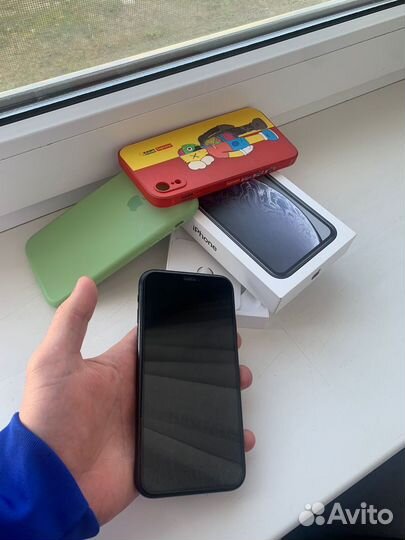 iPhone Xr, 64 ГБ