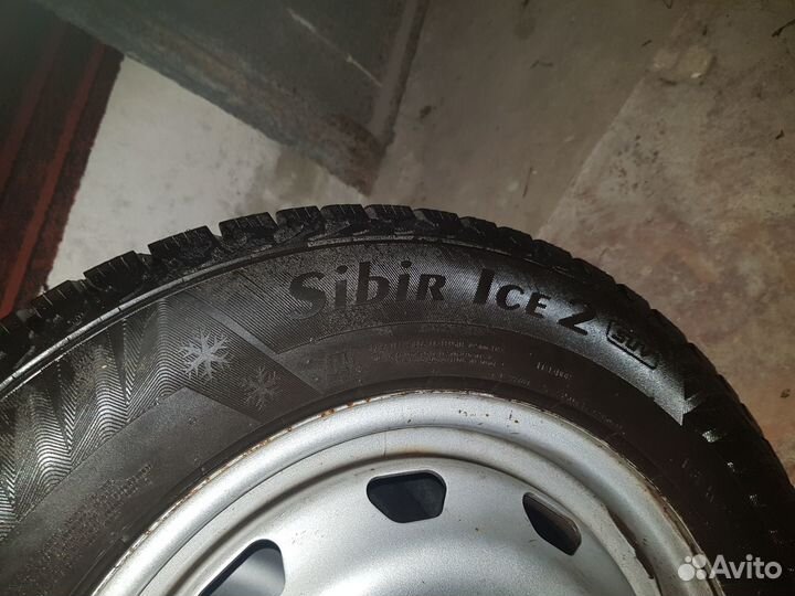 Matador MP 30 Sibir Ice 2 SUV 215/65 R16 102T