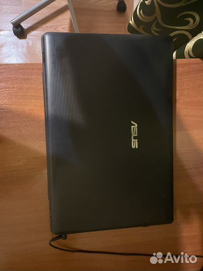 Ноутбук asus