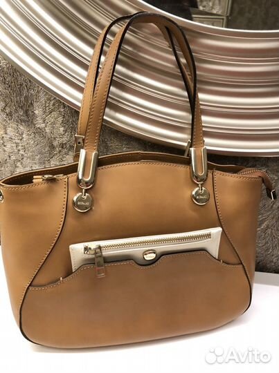 Женская сумка фирмы «Pipani”