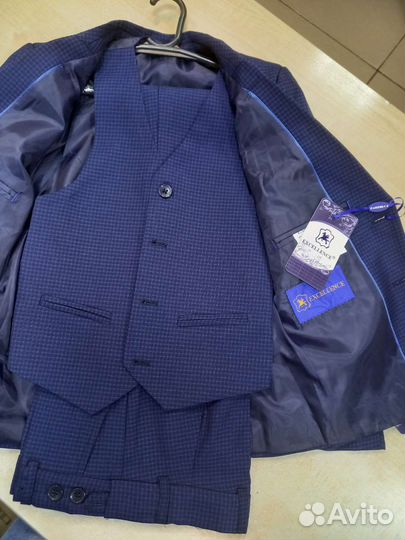 Школьный костюм для мальчика 3-ка 146+