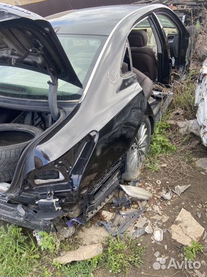 Заднее правое крыло Hyundai Equus