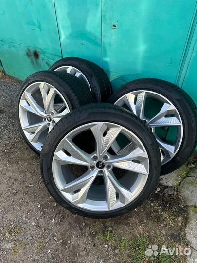 Зимний комплект audi R22 Q7 Q8 285/40 Pirelli