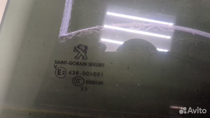 Стекло боковой двери Peugeot 508 2018, 2023