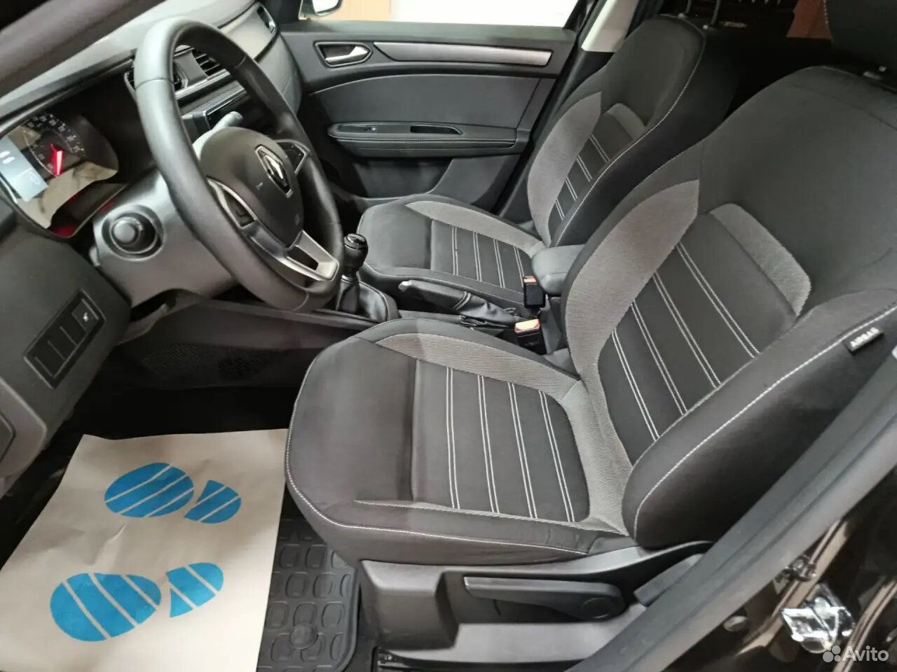 Renault Arkana 1.6 MT, 2021, 42 537 км