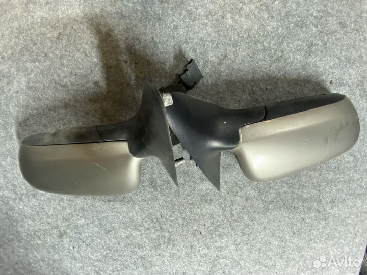 Зеркало октавия а4