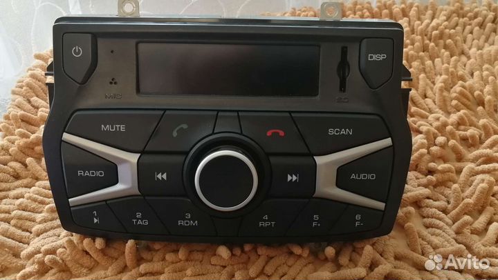 Штатная магнитола LADA vesta