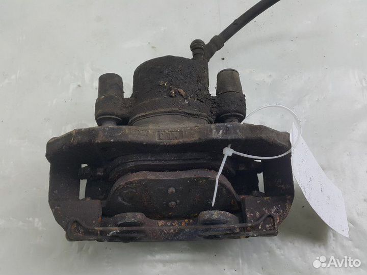 Суппорт тормозной передний правый Mazda Mazda 3