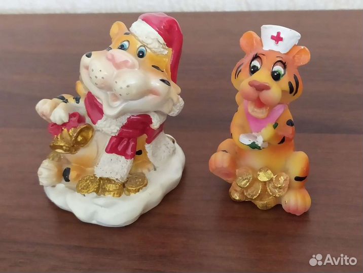 Елочные игрушки, новогодние сувениры(новые)