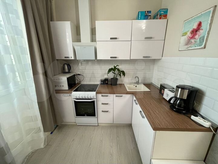 2-к. квартира, 67 м², 5/5 эт.