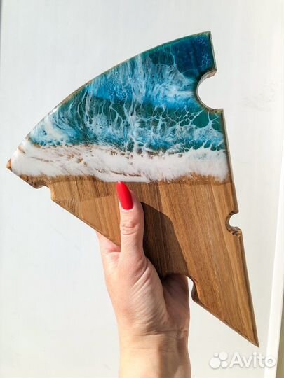 Доска из эпоксидной смолы