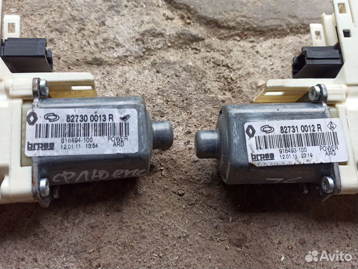 Моторчик заднего подъемника Renault Fluence