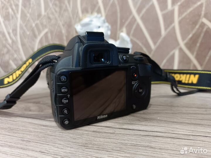 Зеркальная камера nikon D3100